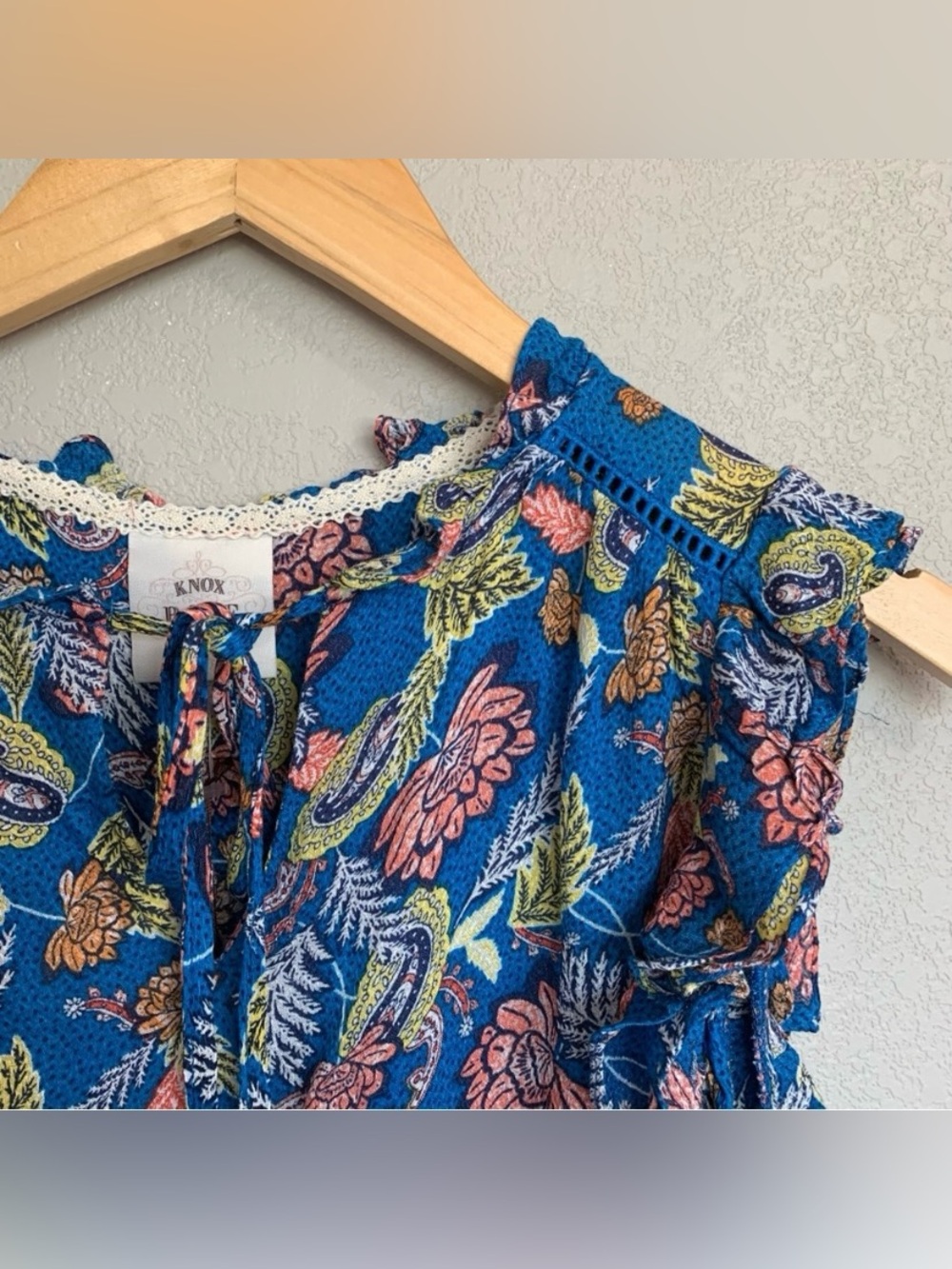 Knox Rose Blue Floral Sleeveless Blouse Top Size XS Bohemian Hippie NWT - Picture 5 of 17